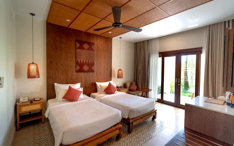 A Beginner's Guide to Booking a Hotel: How Does It Work? - Hotel Chantelle