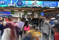 Best Time To Book Flights For Holiday Trips